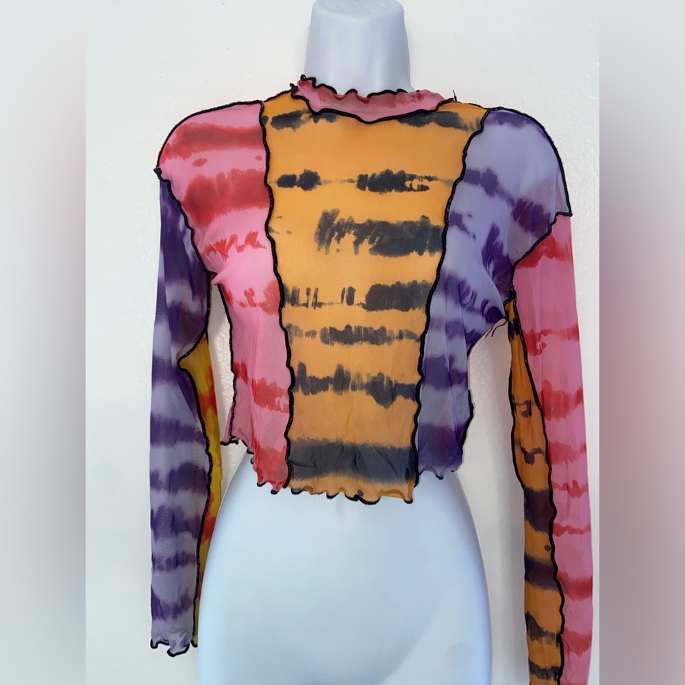 Creative top